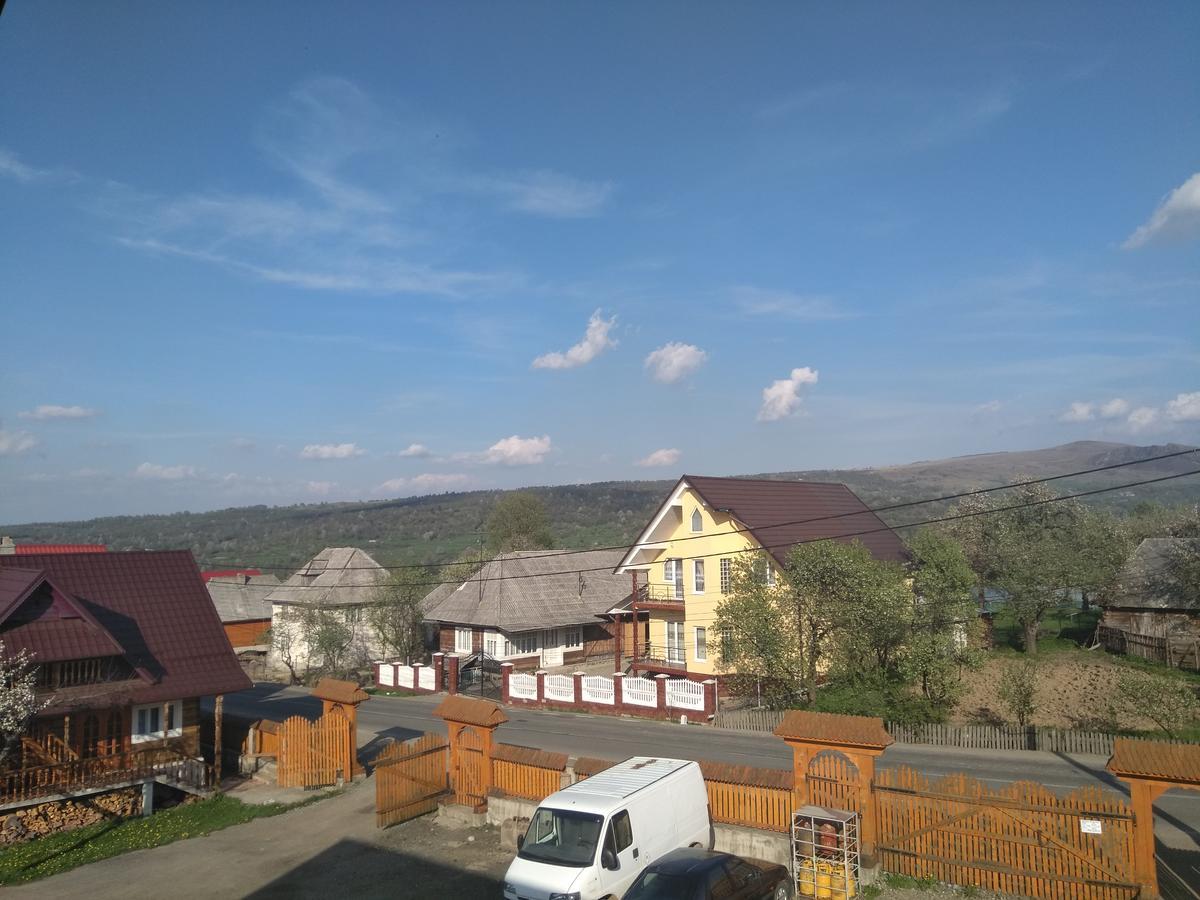 Pensiune Agroturistica "Casa Teodora" Budeşti Exteriör bild